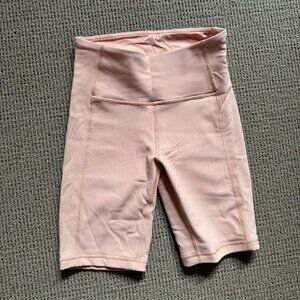 lululemon ribbed luxtreme biker shorts